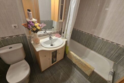 OCTH252500 (23)