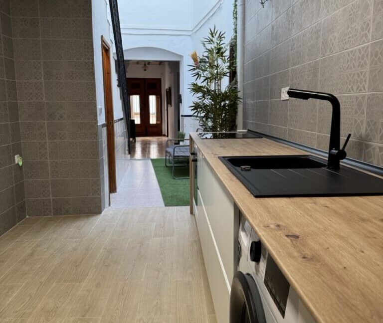 2442 newkitchen1