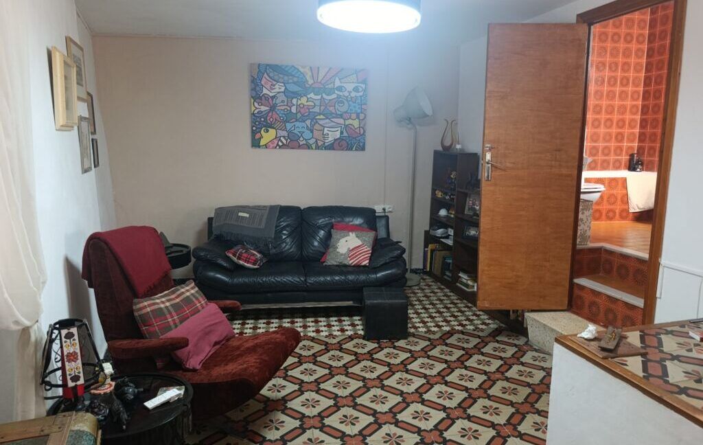 2548 mid lounge