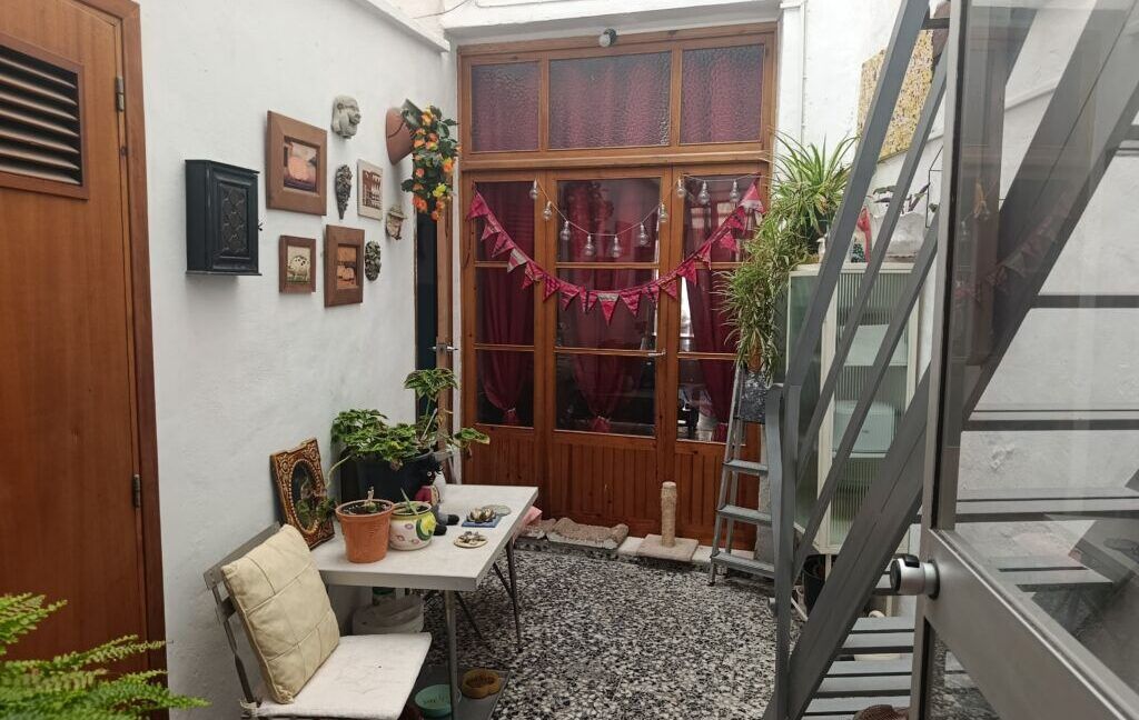 2548 patio 2