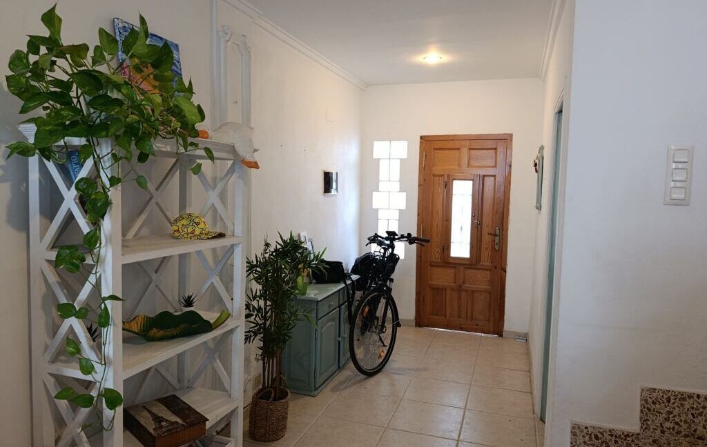 2551 entrance