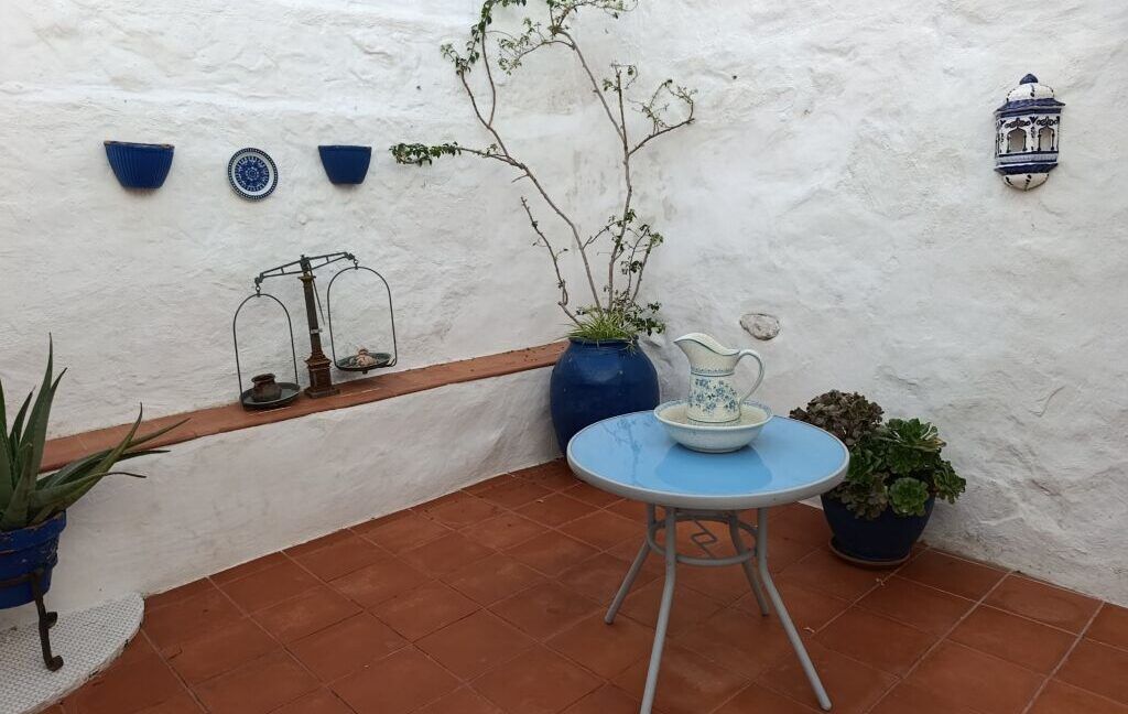 2551 patio1